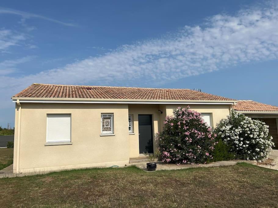 Maison Proche Saint Emilion Villa Eksteriør bilde